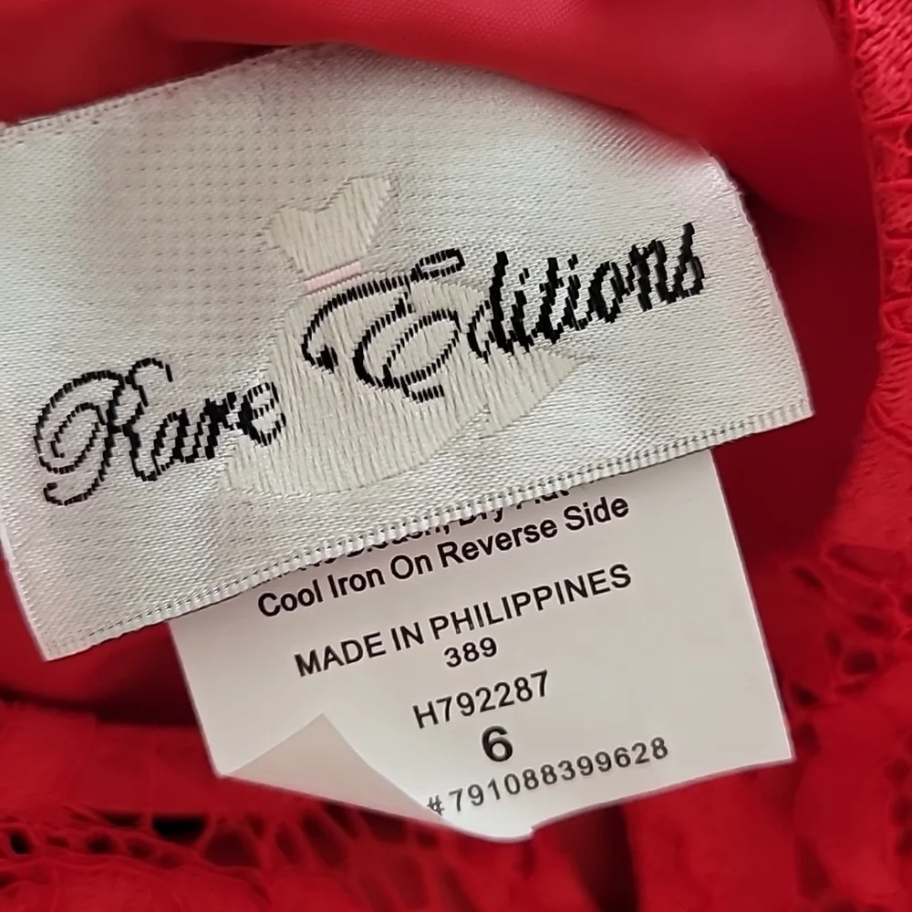 Girls Holiday Red Lace Dress - Picture 4 of 4